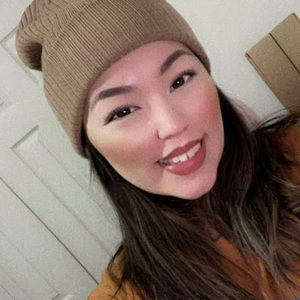 Meet your Posher, Chaia her